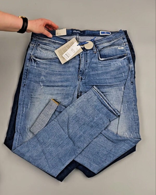 Фотография  245 - Джинсы BLEND HE 045#5 кг, ЛОТ №8685 оптом в Екатеринбурге и Свердловской области