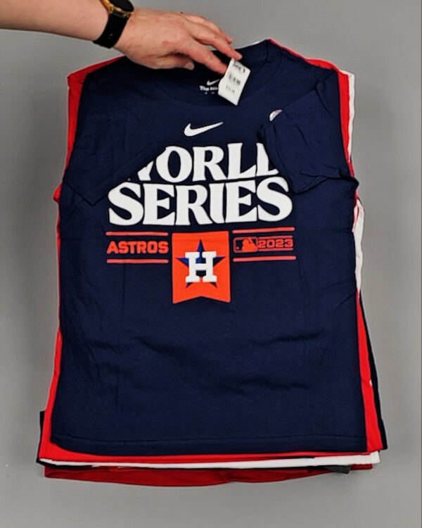 Фотография  403 - KIDS NIKE CAN 084#5 кг, ЛОТ №8502 оптом в Екатеринбурге и Свердловской области