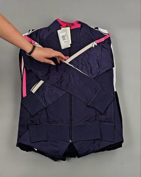 Фотография  795 - Спортивные костюмы  AD83#10 шт, ЛОТ №8641 оптом в Екатеринбурге и Свердловской области