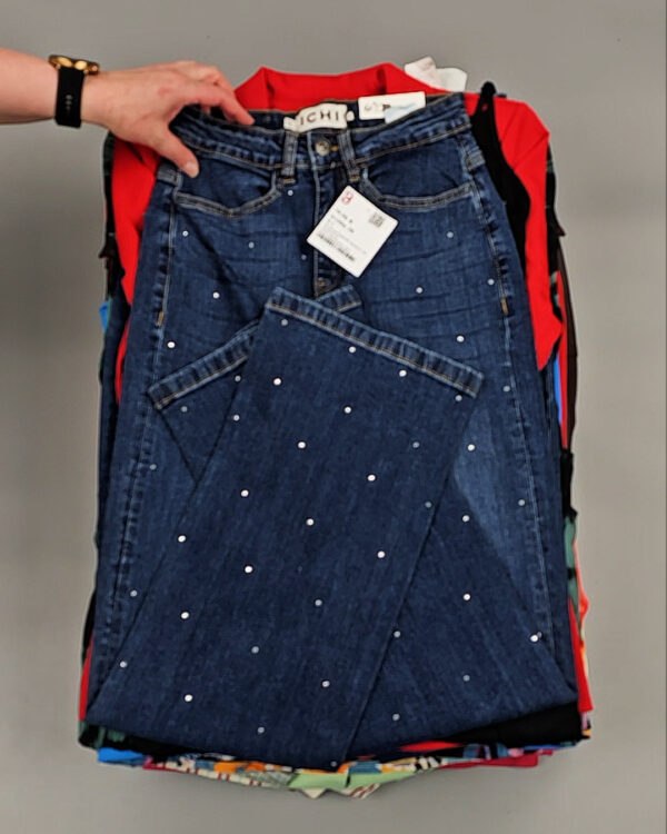 Фотография  806 - ICHI Summer mix 045#15 кг, ЛОТ №8585 оптом в Екатеринбурге и Свердловской области