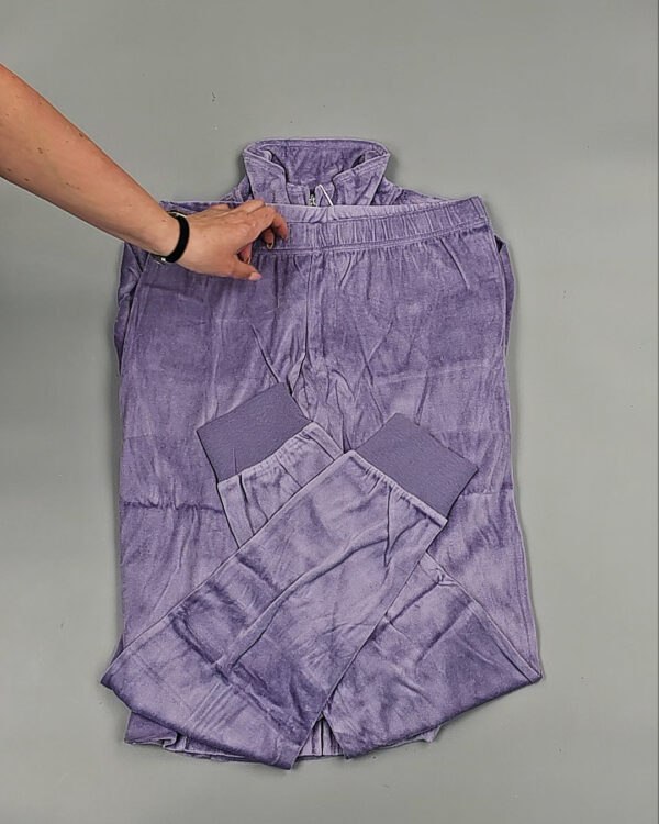 Фотография  675 - Спортивные костюмы  AD83#10 шт, ЛОТ №8642 оптом в Екатеринбурге и Свердловской области