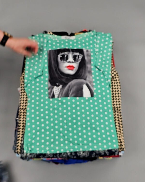 Фотография  189 - Mix RS (Оригинал Р.Ф. Лето)#100 кг, ЛОТ №ВК0065 оптом в Екатеринбурге и Свердловской области