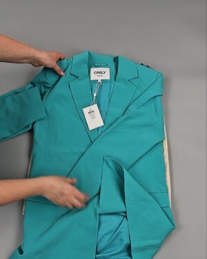 Фотография  665 - ONLY Summer mix 045#15 кг, ЛОТ №8456 оптом в Екатеринбурге и Свердловской области