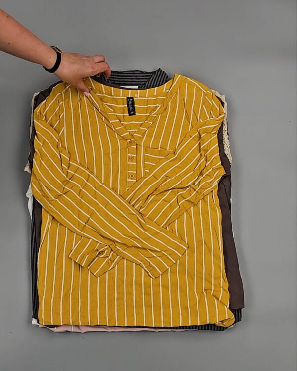 Фотография  137 - Блузки S#10 кг, ЛОТ № ВК0104 оптом в Екатеринбурге и Свердловской области