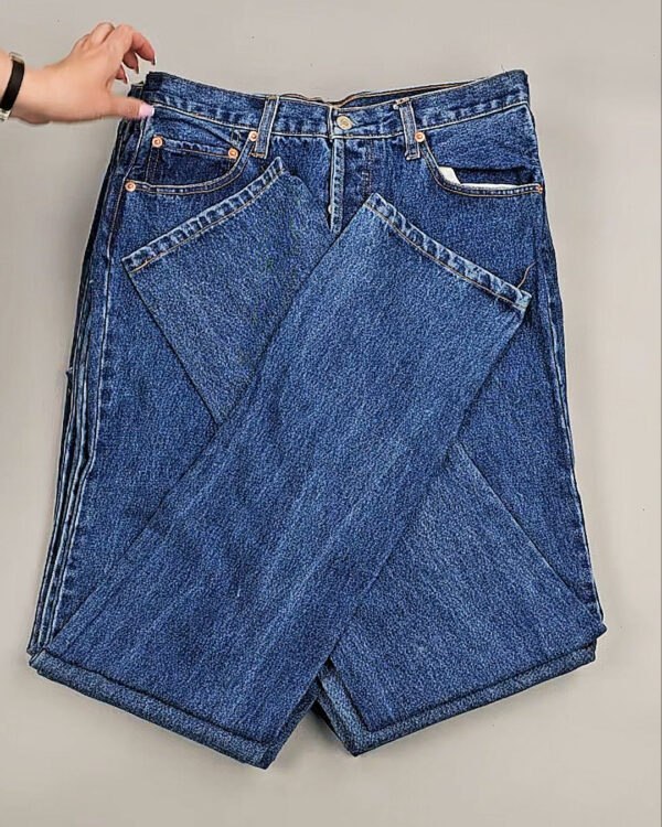 Фотография  499 - Джинсы LEVIS муж #6,3 кг, ЛОТ №8759 оптом в Екатеринбурге и Свердловской области