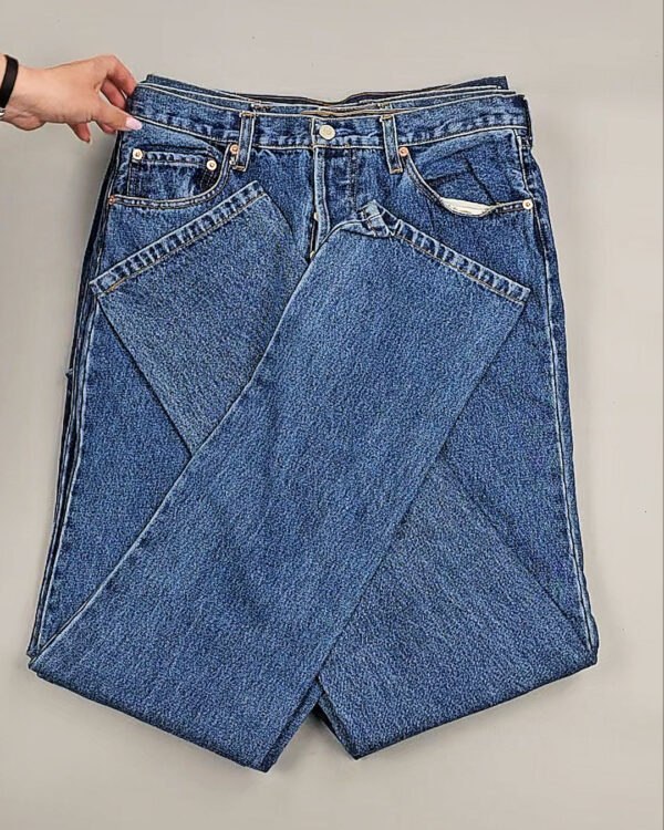 Фотография  498 - Джинсы LEVIS муж #6,3 кг, ЛОТ №8759 оптом в Екатеринбурге и Свердловской области