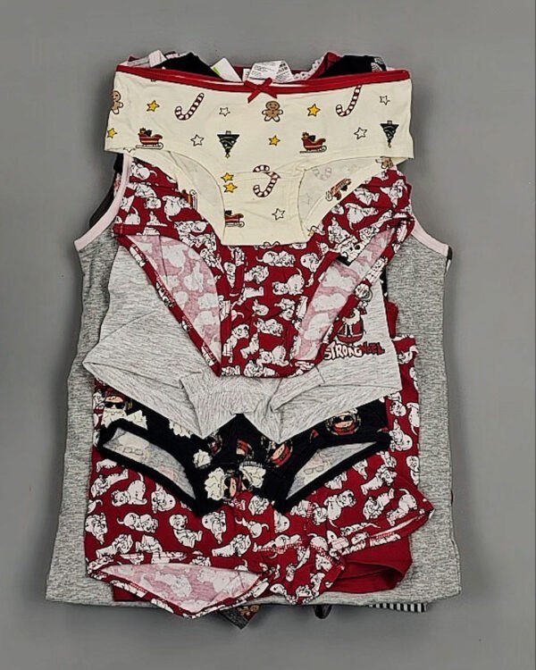 Фотография  832 - Детское нижнее белье CALZEDONIA, 40 шт, ЛОТ №8826 оптом в Екатеринбурге и Свердловской области