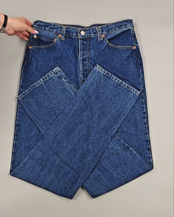 Фотография  497 - Джинсы LEVIS муж #6,3 кг, ЛОТ №8759 оптом в Екатеринбурге и Свердловской области