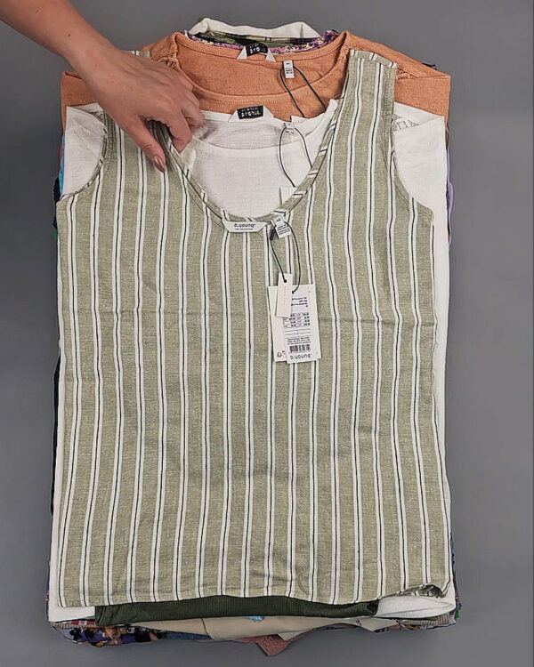 Фотография  679 - B.YOUNG Summer mix 045#17 кг, ЛОТ №8918 оптом в Екатеринбурге и Свердловской области