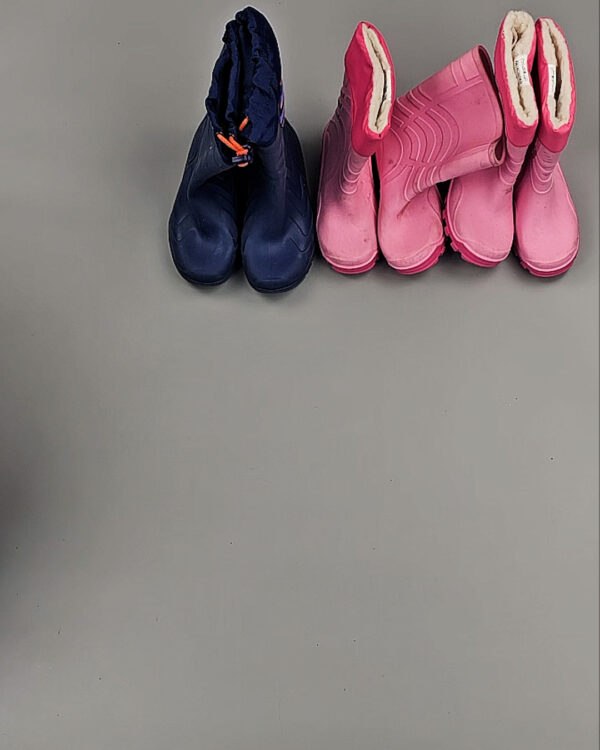 Фотография  526 - Обувь детская Summer Autlet#6 кг, ЛОТ № ВК0128 оптом в Екатеринбурге и Свердловской области