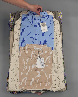 Фотография  762 - B.YOUNG Summer mix 045#17 кг, ЛОТ №8918 оптом в Екатеринбурге и Свердловской области