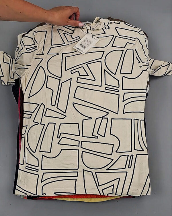 Фотография  173 - Футболки DK COMPANY 045 B#5,5 кг, ЛОТ №9086 оптом в Екатеринбурге и Свердловской области