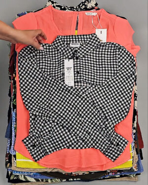 Фотография  569 - Блузки+Джемпера Bestseller Summer 045 B#8,5 кг, ЛОТ №9041 оптом в Екатеринбурге и Свердловской области