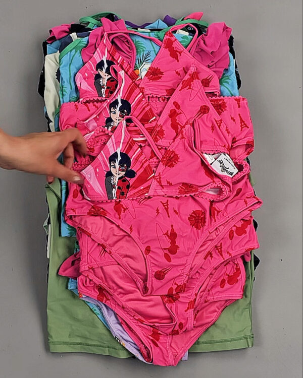 Фотография  489 - Купальники LIDL Kids 114#5 кг, ЛОТ №8951 оптом в Екатеринбурге и Свердловской области