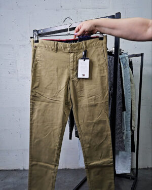 Фотография  487 - LACOSTE, CALVIN KLEIN, TOMMY HILFIGER, GUESS + 075#20 шт, ЛОТ №9072 оптом в Екатеринбурге и Свердловской области