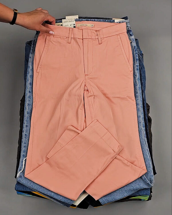 Фотография  450 - Levis mix SW 03#10 кг, ЛОТ СТ-9169 оптом в Екатеринбурге и Свердловской области