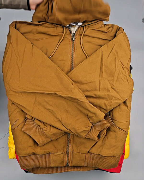 Фотография  217 - Верхняя одежда мужская CAN 104#15 кг оптом в Екатеринбурге и Свердловской области