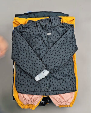 Фотография  617 - Верхняя одежда TCM kids зима 104#5 кг, ЛОТ СТ-9334 оптом в Екатеринбурге и Свердловской области