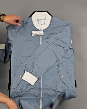 Фотография 248 - Верхняя одежда Корея 085#15 кг, ЛОТ № СТ-9246 оптом в Екатеринбурге и Свердловской области