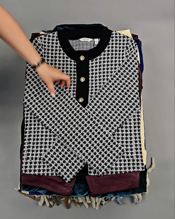 Фотография  871 - B.YOUNG Winter mix 104#15 кг, ЛОТ СТ-9196 оптом в Екатеринбурге и Свердловской области