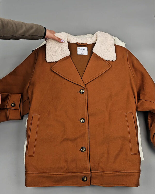 Фотография  784 - Верхняя одежда женская CAN 104#15 кг оптом в Екатеринбурге и Свердловской области