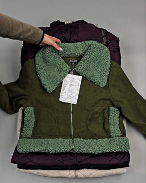 Фотография  982 - Верхняя одежда женская CAN 104#15 кг, ЛОТ СТ-9350 оптом в Екатеринбурге и Свердловской области