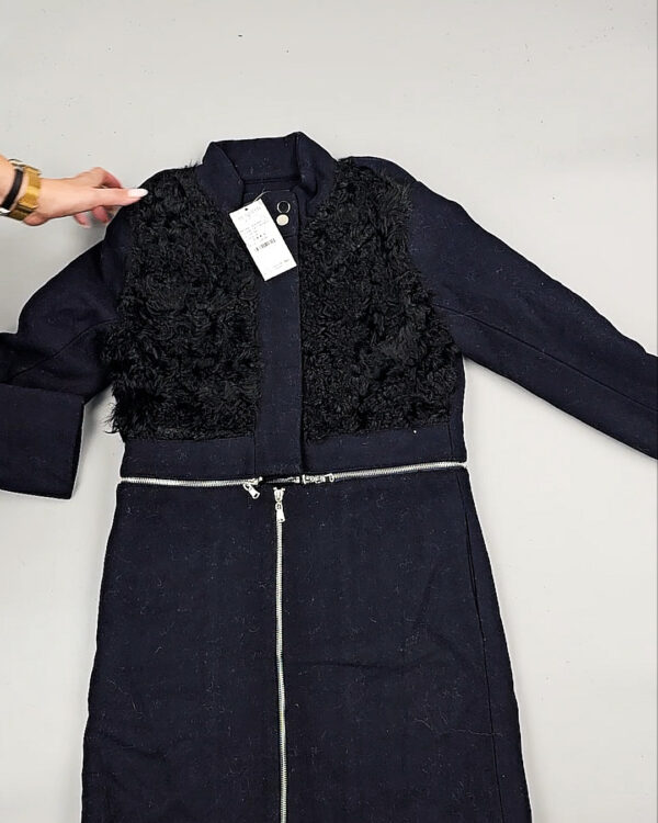 Фотография  592 - Верхняя одежда Корея 085#15 кг, ЛОТ № СТ-9247 оптом в Екатеринбурге и Свердловской области