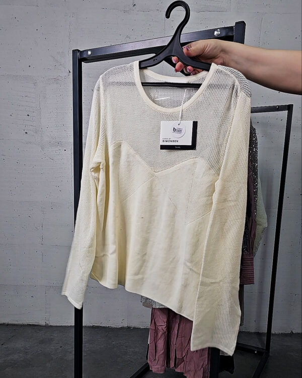 Фотография  571 - Karen by Simonsen mix 075#23 шт, ЛОТ №9098 оптом в Екатеринбурге и Свердловской области