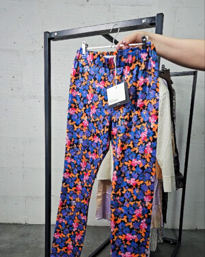 Фотография  696 - Karen by Simonsen mix 075#21 шт, ЛОТ №9095 оптом в Екатеринбурге и Свердловской области