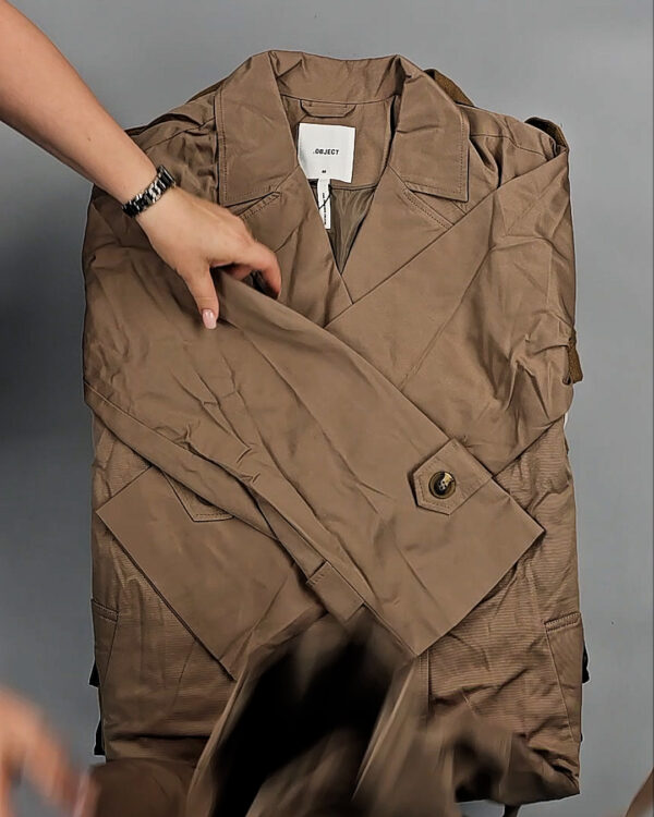 Фотография  144 - Ветровки Bestseller 045#10 кг, ЛОТ СТ-9407 оптом в Екатеринбурге и Свердловской области