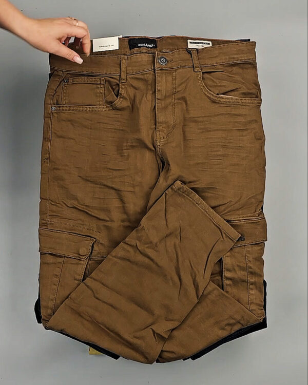 Фотография  405 - Джинсы BLEND HE + 075#10 кг оптом в Екатеринбурге и Свердловской области