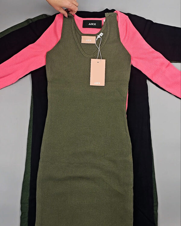 Фотография  438 - Платья зима JJXX 045 #3,9 кг, ЛОТ СТ-9581 оптом в Екатеринбурге и Свердловской области