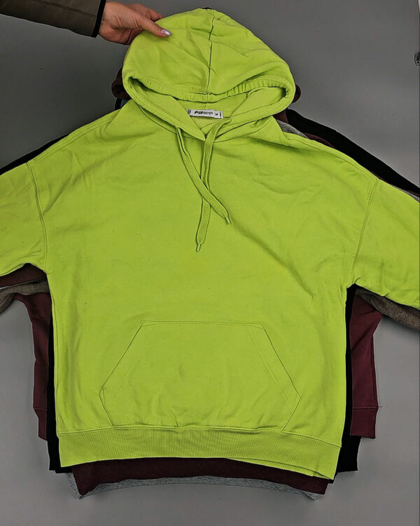 Фотография  563 - Толстовки#10 кг, ЛОТ № СХ-0152 оптом в Екатеринбурге и Свердловской области