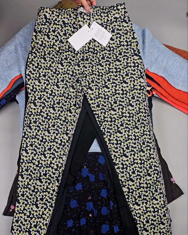 Фотография  441 - ICHI Winter mix 104#15 кг, ЛОТ СТ-9594 оптом в Екатеринбурге и Свердловской области