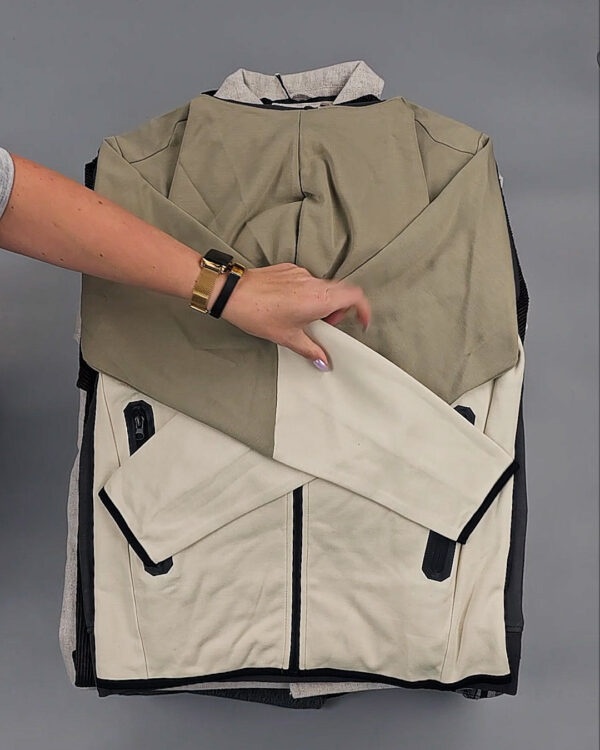 Фотография  607 - Мужской зимний микс JACK JONES, 20 кг, ЛОТ № СТ-9446 оптом в Екатеринбурге и Свердловской области