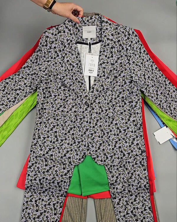 Фотография  825 - Пиджаки DK COMPANY Summer 045 B#9,9 кг, ЛОТ СТ-9582 оптом в Екатеринбурге и Свердловской области