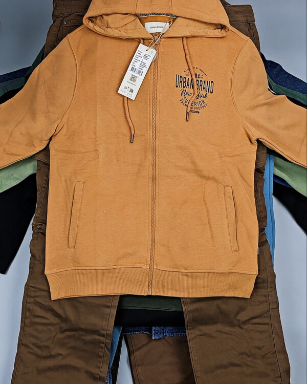 Фотография  925 - Мужской зимний микс Blend He, 20 кг, ЛОТ № СТ-9521 оптом в Екатеринбурге и Свердловской области