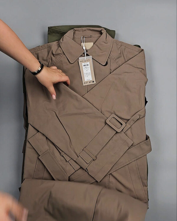 Фотография  479 - Ветровки Bestseller 045#10 кг, ЛОТ СТ-9410 оптом в Екатеринбурге и Свердловской области