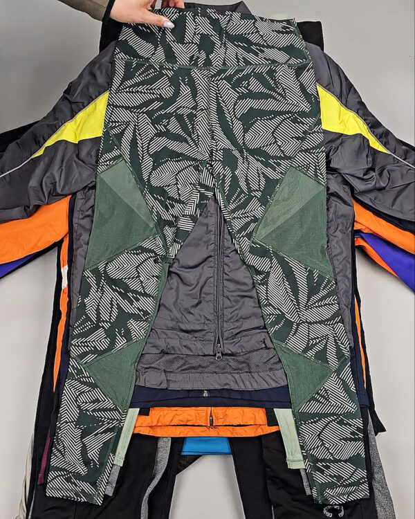 Фотография  549 - Спорт#25 кг, ЛОТ № СХ-0168 оптом в Екатеринбурге и Свердловской области