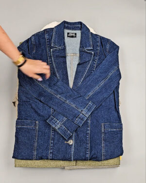 Фотография  250 - Ветровки женские CAN 104#12,5 кг, ЛОТ СТ-9404 оптом в Екатеринбурге и Свердловской области