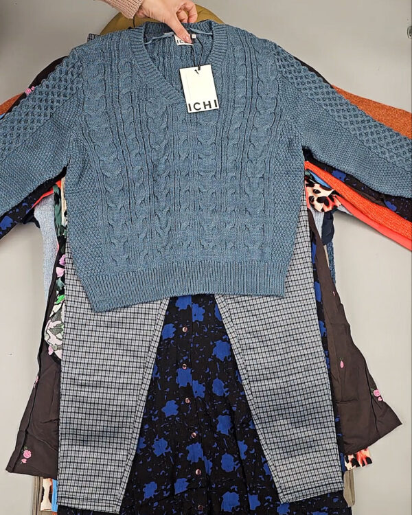 Фотография  933 - ICHI Winter mix 104#15 кг, ЛОТ СТ-9594 оптом в Екатеринбурге и Свердловской области