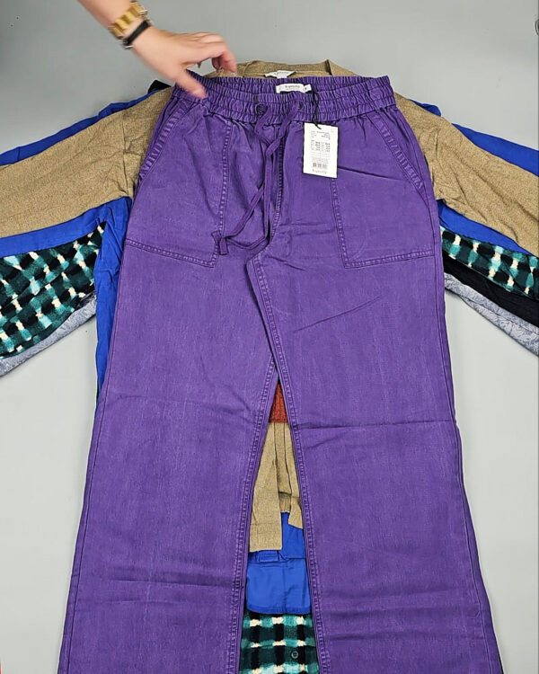 Фотография  373 - B.YOUNG Winter mix 104#15 кг, ЛОТ СТ-9599 оптом в Екатеринбурге и Свердловской области