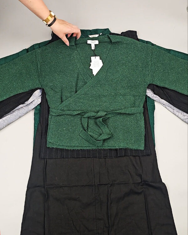 Фотография  349 - B.YOUNG Winter mix 104#15 кг, ЛОТ СТ-9599 оптом в Екатеринбурге и Свердловской области