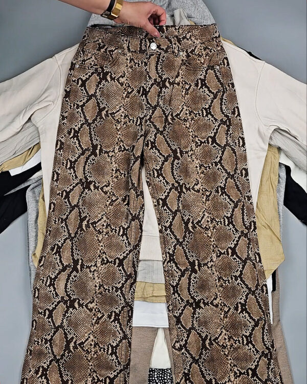 Фотография  953 - H&M A/W Women mix 095#15 кг, ЛОТ № СТ-9546 оптом в Екатеринбурге и Свердловской области