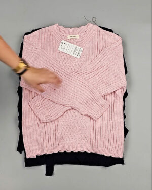 Фотография  311 - Джемпера Корея 085#7 кг, ЛОТ СТ-9415 оптом в Екатеринбурге и Свердловской области