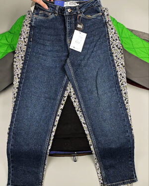 Фотография 473 - Женский зимний микс DK COMPANY, 20 кг, ЛОТ № СТ-9528 оптом в Екатеринбурге и Свердловской области