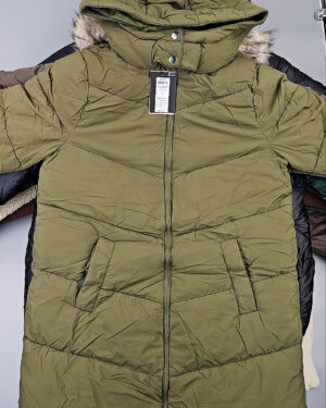 Купить Куртки BESTSELLER зима 045#10 кг, ЛОТ СТ-9827 оптом в Екатеринбурге и Свердловской области