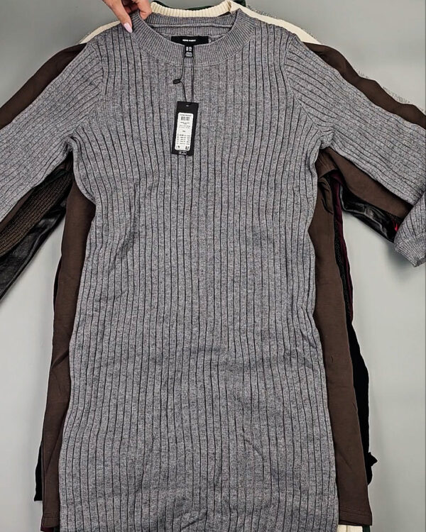 Фотография  957 - Платья Bestseller+DK Winter 035#7 кг, ЛОТ СТ-9919 оптом в Екатеринбурге и Свердловской области