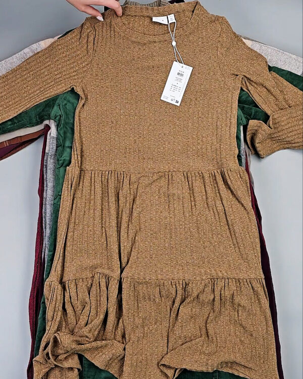 Фотография  784 - Платья Bestseller+DK Winter 035#7 кг, ЛОТ СТ-9997 оптом в Екатеринбурге и Свердловской области