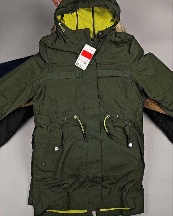 Фотография  901 - Ветровки СТОК дети 065#5 кг, ЛОТ СТ-9726 оптом в Екатеринбурге и Свердловской области